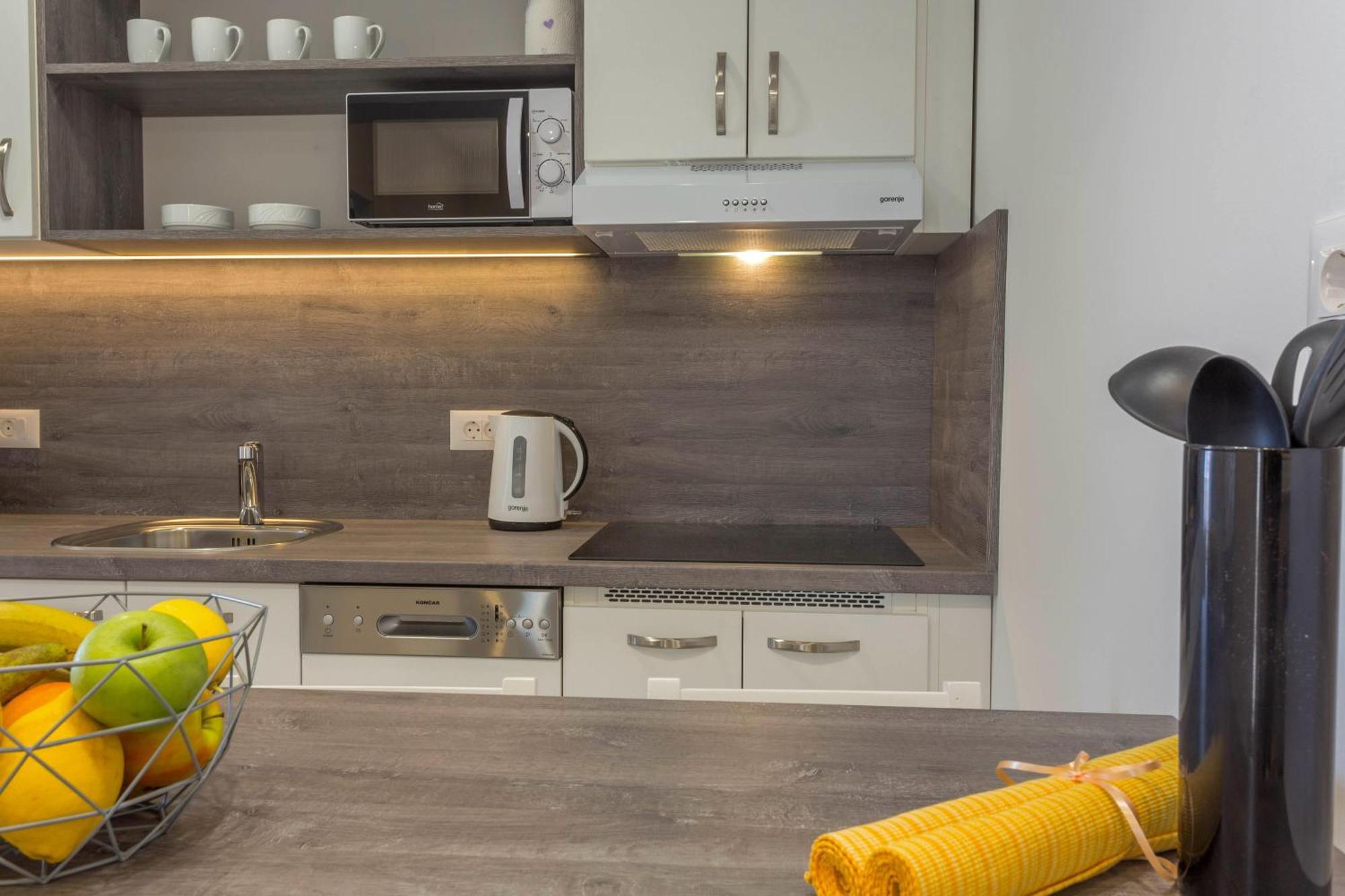 Apartments Tatjana Dominis Хвар Стая снимка