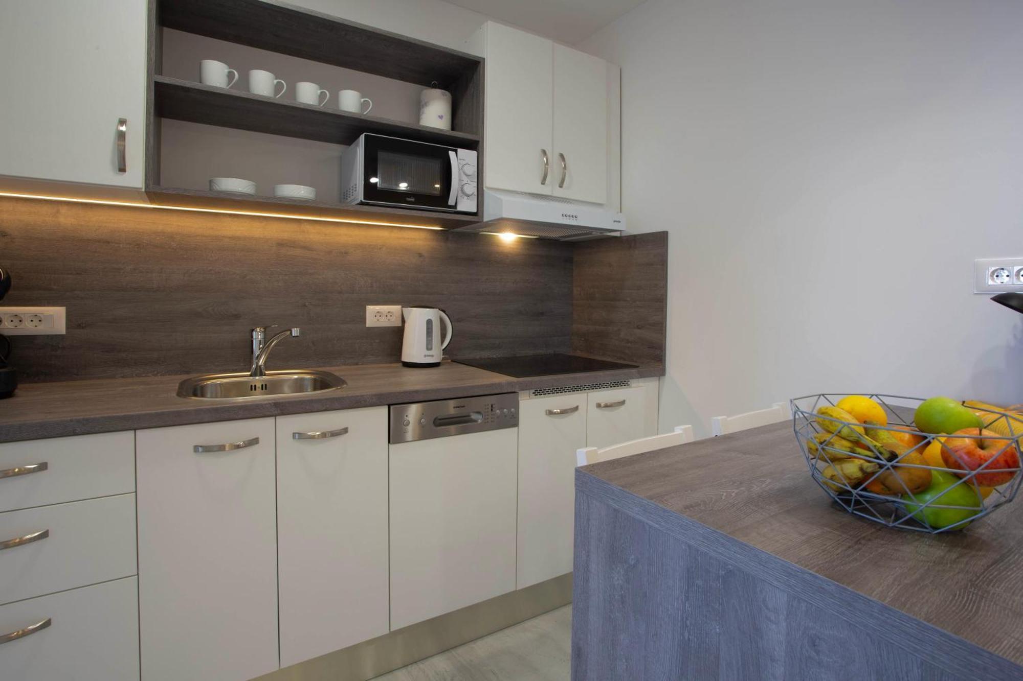 Apartments Tatjana Dominis Хвар Екстериор снимка