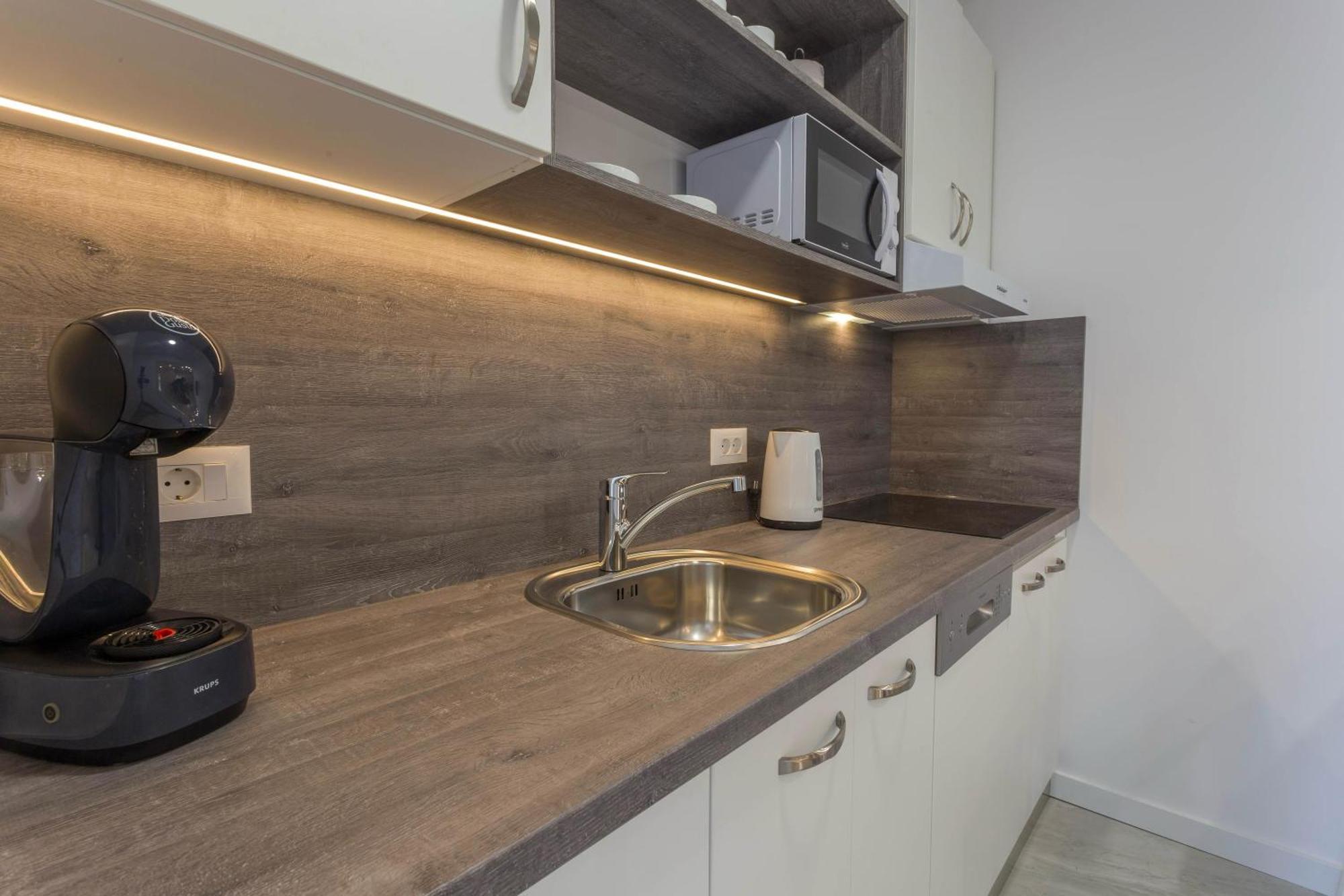 Apartments Tatjana Dominis Хвар Стая снимка